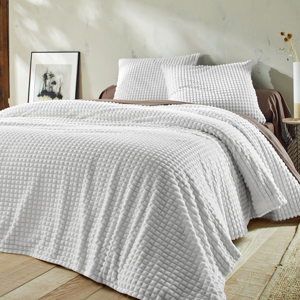 Blancheporte Přehoz na postel se sametovým vzhledem bílá 170x260cm
